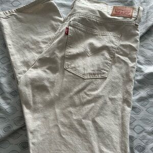 Levi's Beige Denim jeans